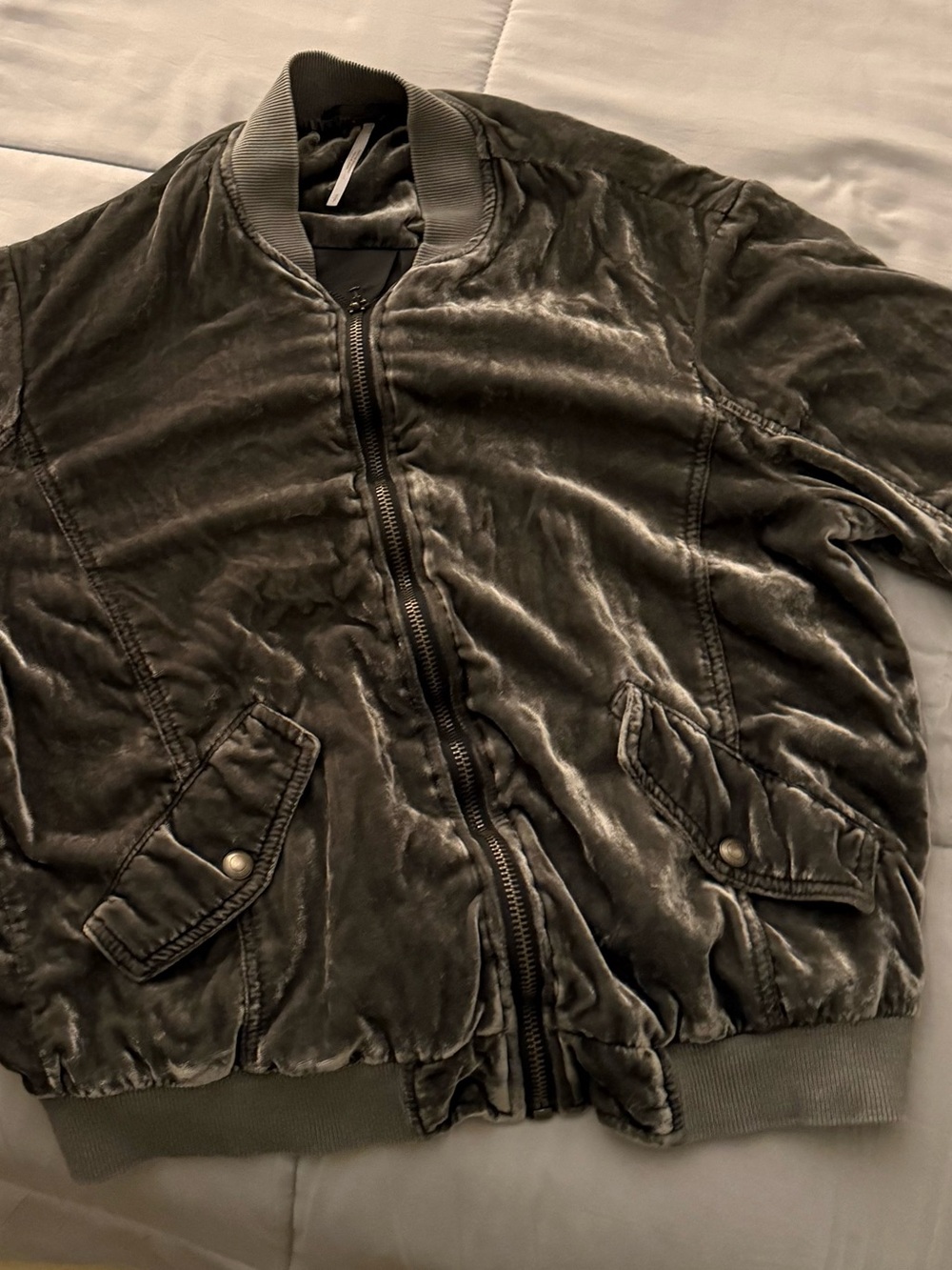 Free People crushed velvet bomber jacket gray oversized zip - Picture 4 of 4